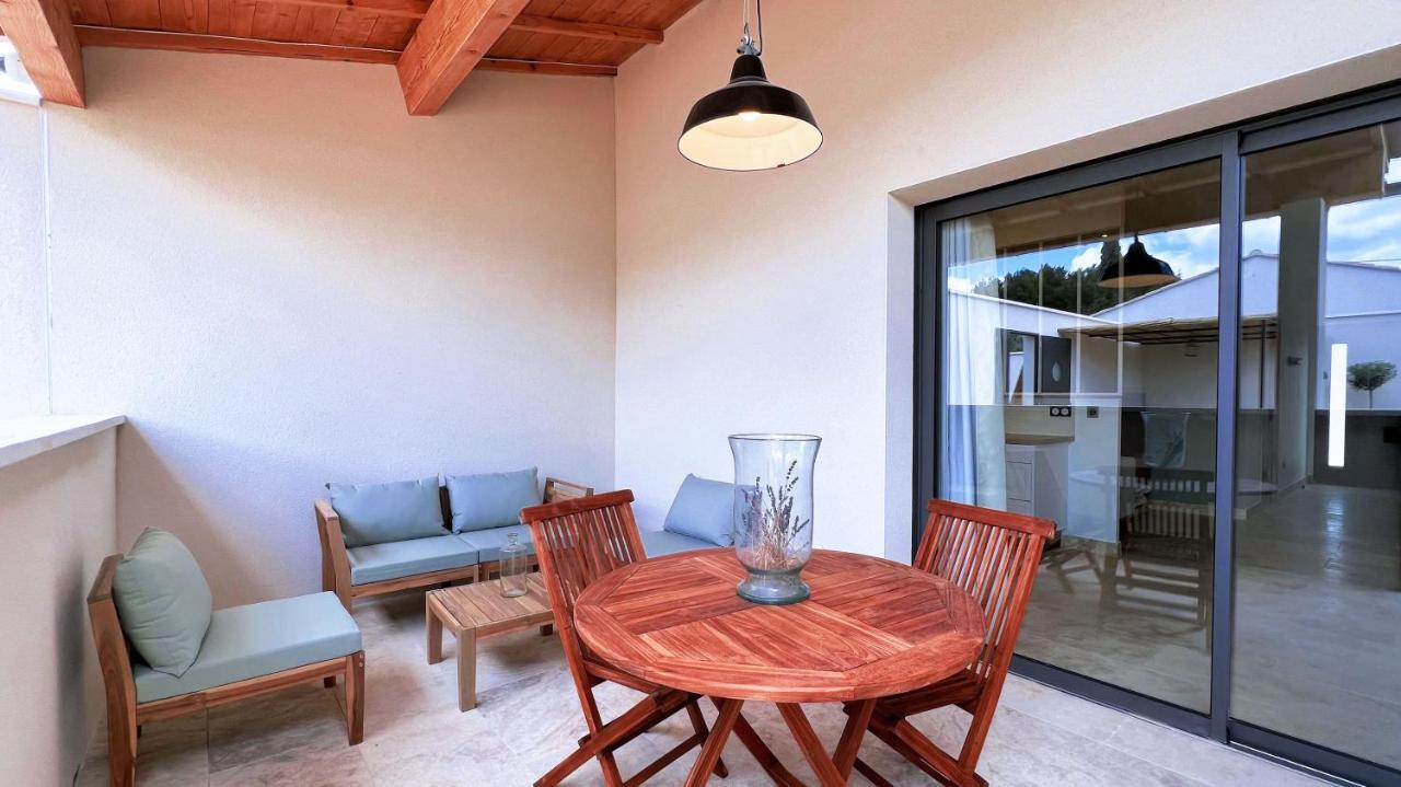 Les Logis De Cocagne Apartment Saint-Remy-de-Provence Luaran gambar
