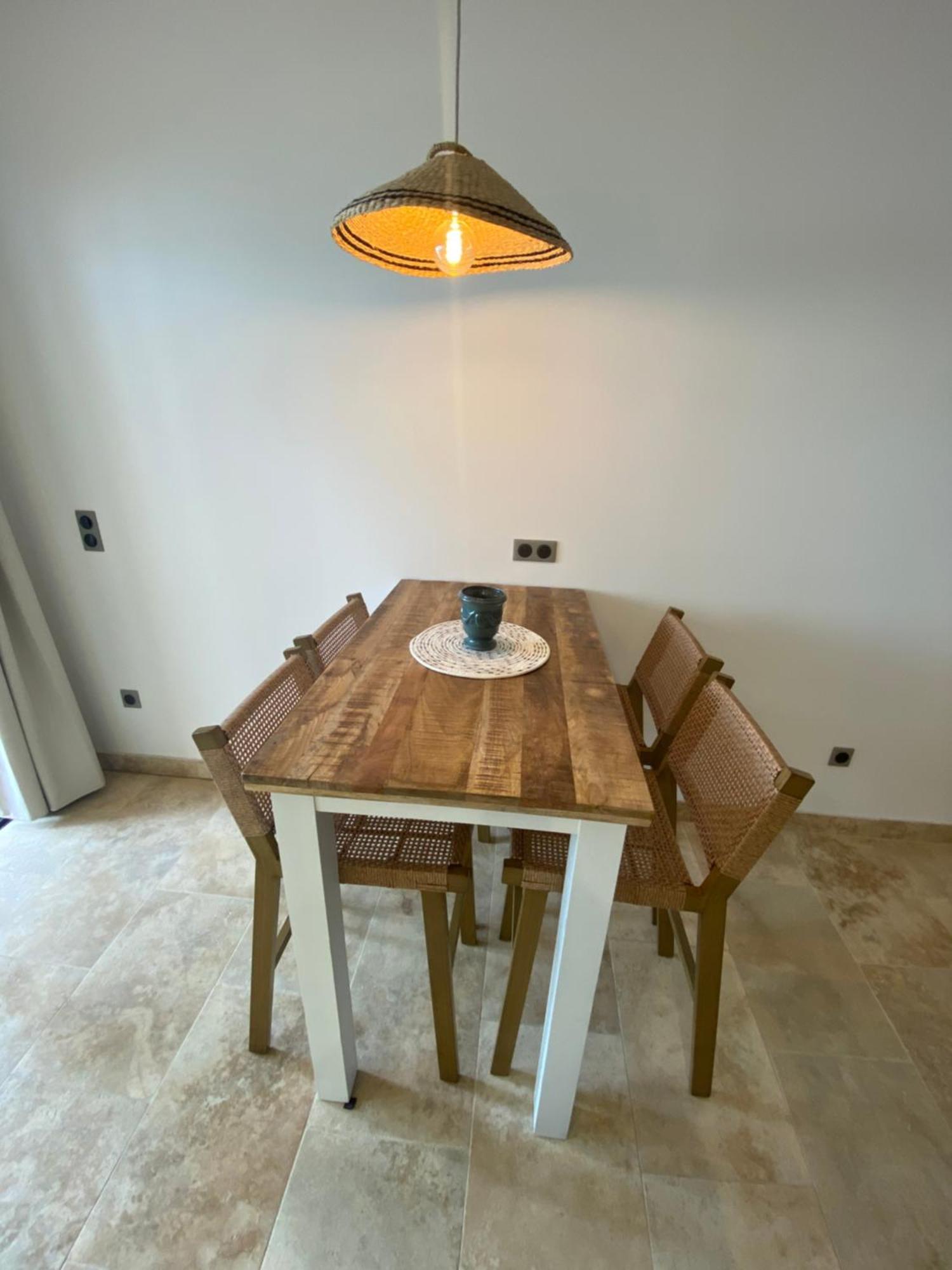 Les Logis De Cocagne Apartment Saint-Remy-de-Provence Luaran gambar